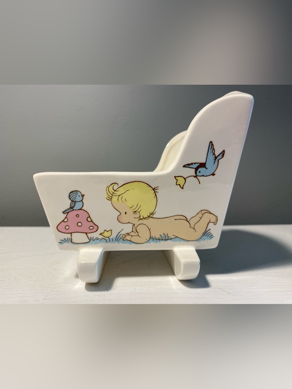 1976 Baby Cradle Flower Planter Vintage Wolfpit Enterprises Inc Joan
W Anglund
